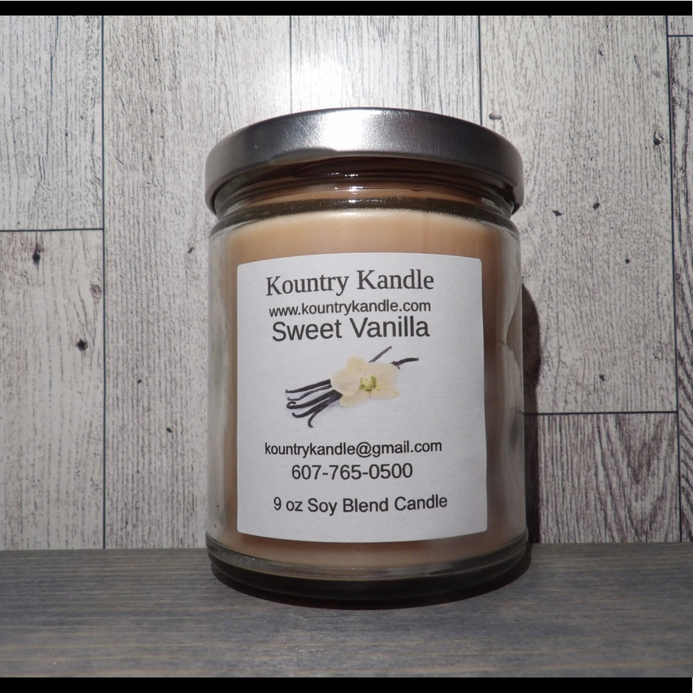 Sweet Vanilla Scented Candle